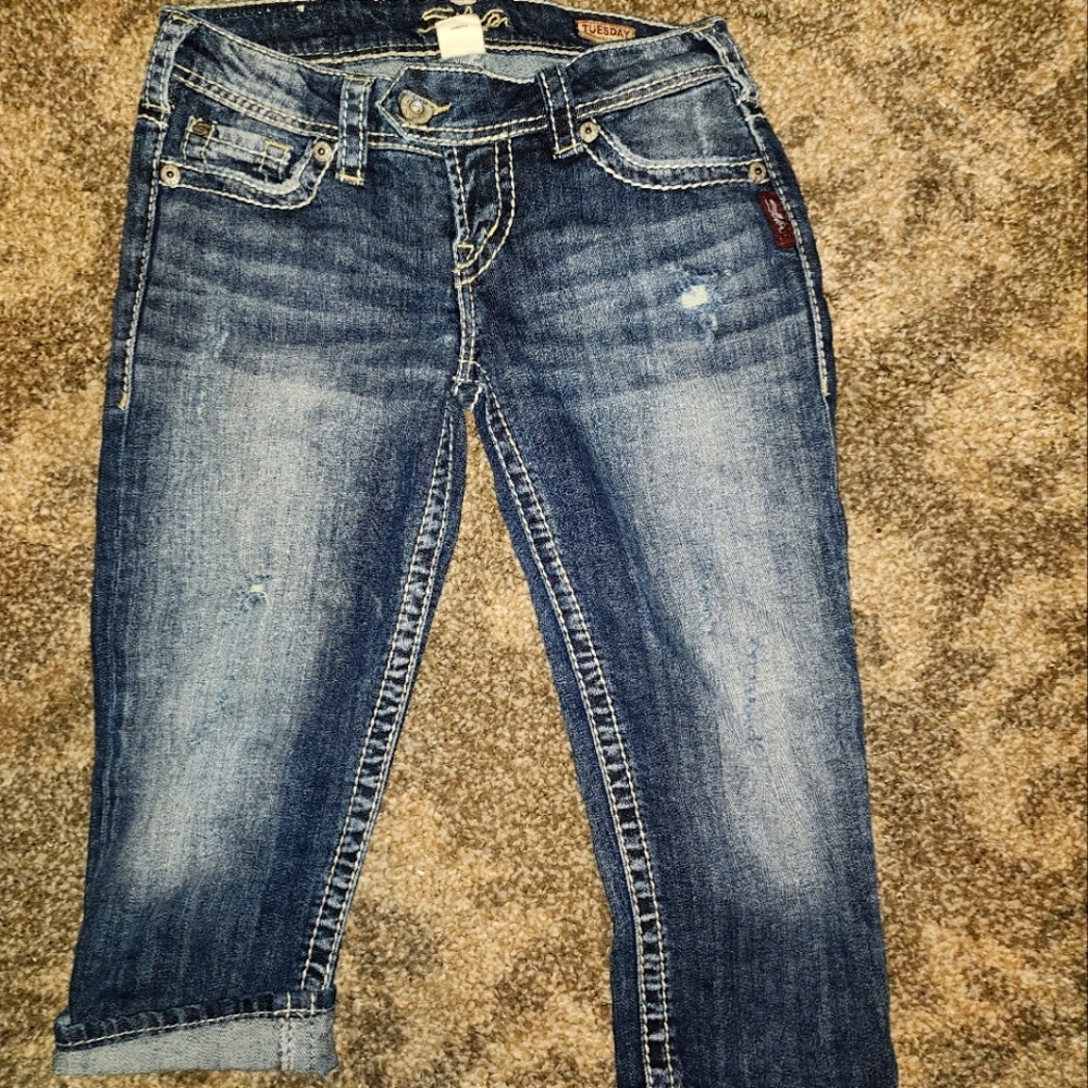 Woman's 26w capri silver jeans